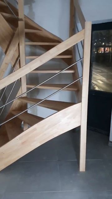 Escalier 2/4 tournant en hévéa смотреть онлайн