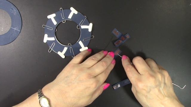 Crealies 22 10 17 Magic Iris by Karen