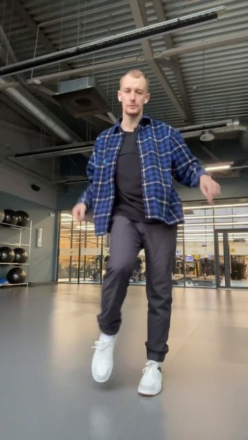 Shuffle dance tutorial - Как научиться танцевать Шаффл (обучение танцу) смотреть онлайн
