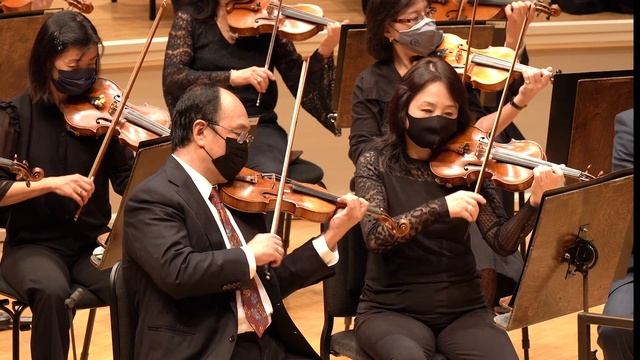 McGegan Conducts "For unto us a Child is born" from Handel's Messiah смотреть онлайн