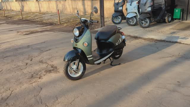 Скутер Yamaha Vino SA54J (117YA60) 2017 г.в. смотреть онлайн