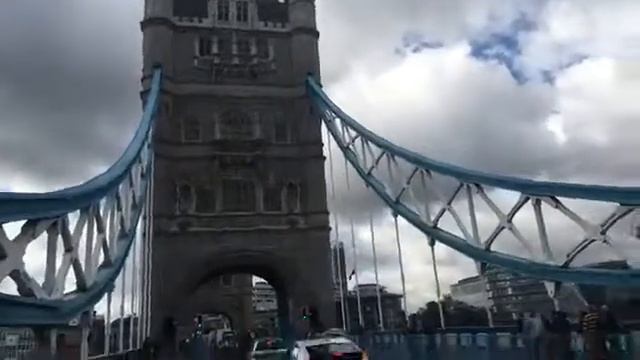 A Morning Walk To Tower Bridge