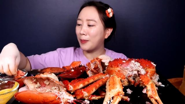 노량진수산시장에서 공수한 킹크랩🦀랍스터🦞 라면에 볶음밥까지 다 먹어버리기! Kingcrab, Lobster MUKBANG смотреть онлайн