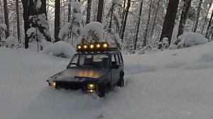 По сугробам на радиоуправляемом джипе Mn78 1/12 Cherokee