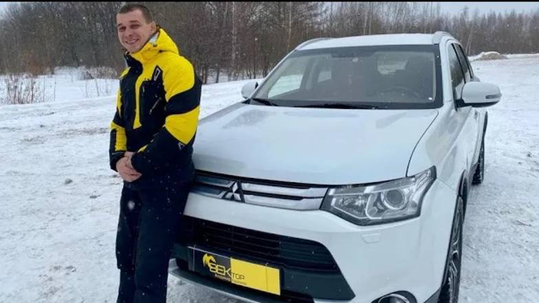 Mitsubishi Outlander 3 Рестайлинг. Почему так много их на дорогах？ смотреть онлайн