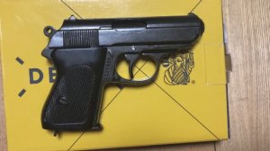 Немецкий пистолет Ваффен черный, Waffen SSPPK semiautomatic pistol, Germany 1919, Denix 1277