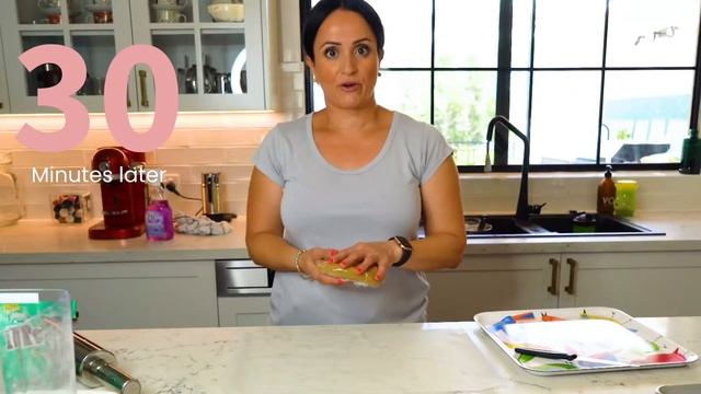 How to make Gingerbread cookies in 15mins. смотреть онлайн