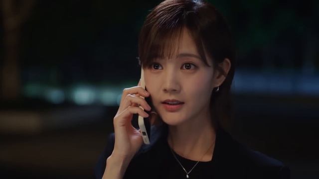 【Full Movie】男主醉酒第一次把女孩带回宿舍，他们亲热的动作太大直接惊醒了兄弟们 🧁 Chinese Television Dramas смотреть онлайн