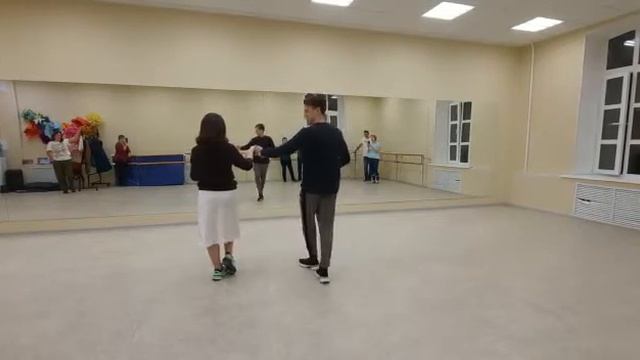 Занятие Сальса от 23.10.22. 2-я ч. С партнершей. смотреть онлайн