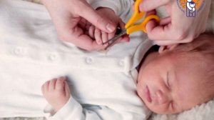 Подстригание ногтей новорожденному