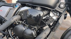 Инжекторный мотоцикл REGULMOTO V-BOB 250