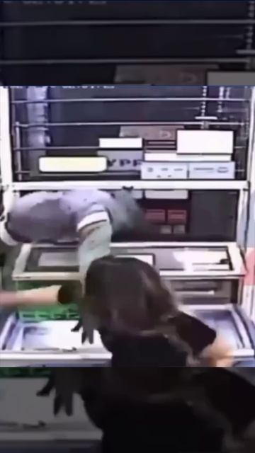 дала отпор бандосу