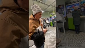 Где поссать ? / ГАРДЕЙ И ИВАНЫЧ #shortsvideo #рекомендации #тренды #рек #россия #а4 #топ #ютуб #дед