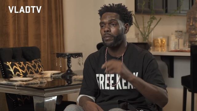 Keak Da Sneak on Growing Up in Crack Era in Oakland, Seeing Dead Bodies in Garbage Cans (Part 1) смотреть онлайн