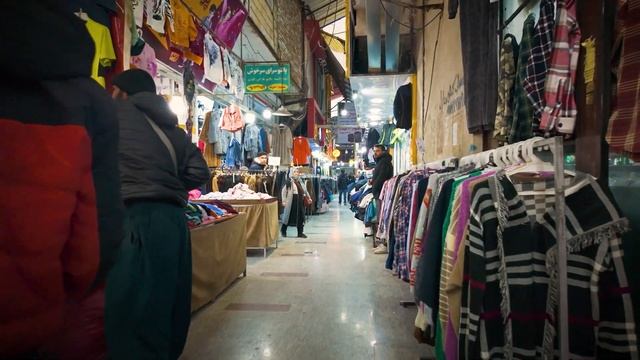 Как на самом деле выглядит жизнь в Иране ｜ Пешеходная экскурсия смотреть онлайн