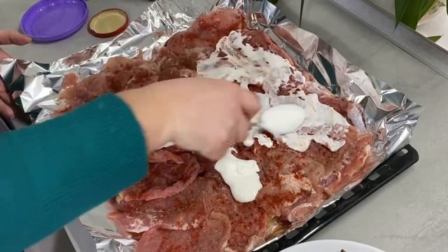 Мясо по французьки.Запечене мясо.Легко і смачно