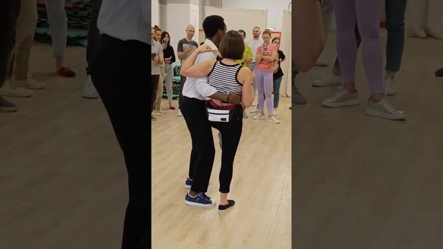 #танцуйпенза #пенза #кизомба поддержки от Дерика смотреть онлайн