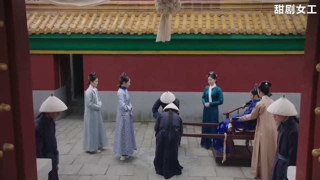 嘉妃自認能坐皇貴妃，當街讓衛嬿婉擦鞋！殊不知她根本不是候選人 смотреть онлайн
