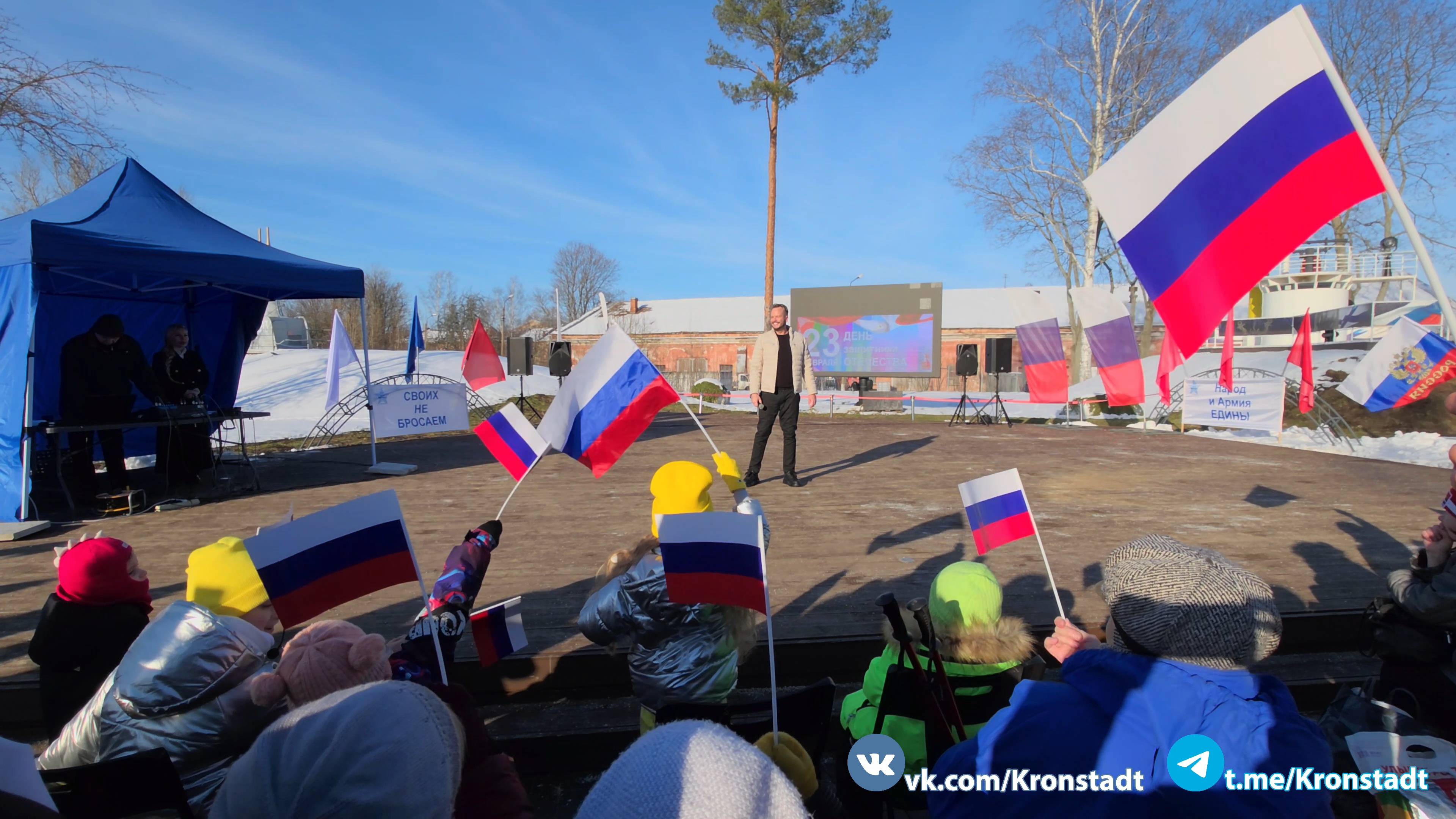 Денис Симуков — концерт в День защитника Отечества 23.02.25. Кронштадт. смотреть онлайн