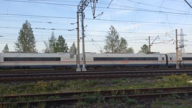 Скоростной Поезд SAPSAN под АРИФМЕТИКУ АЛИСЫ смотреть онлайн