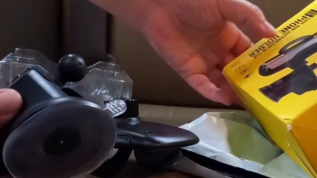 ที่ยึดโทรศัพท์ในรถยนต์ Hoco CA31A