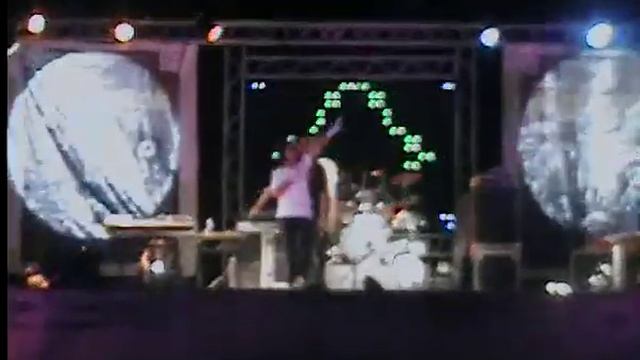 Krump style (By Kenny Josh ) Tifaouine dancers смотреть онлайн