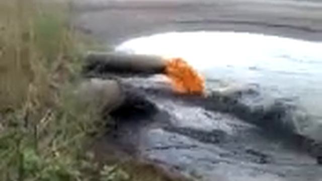 Сток загрязнённых вод. Тольятти. смотреть онлайн