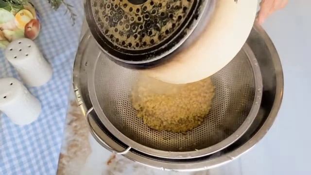 Would you like to learn how to make Iranian celery stew? смотреть онлайн