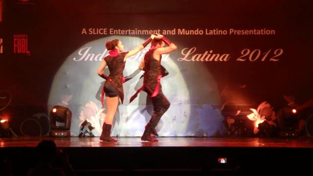 Salsa Performance By Vineet And Sahiba Song -  Beautiful - Edwin Rivera