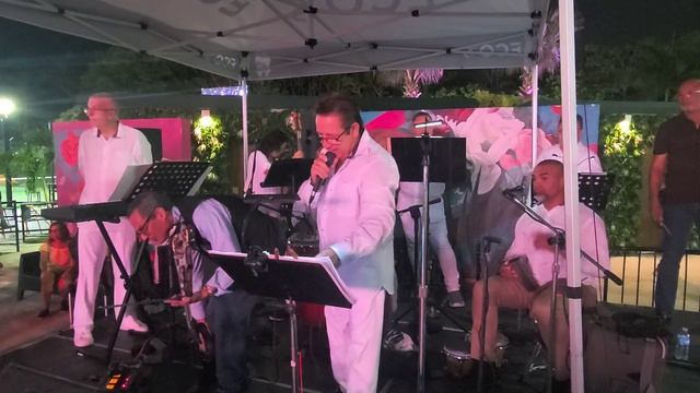 ECOS SPORTS PARK. San Juan Puerto Rico JOEY HERNANDEZ P.R.Es Salsa. смотреть онлайн
