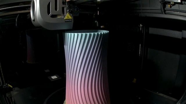 Печать радужной вазы