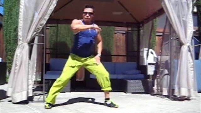 Zumba with Oscar-Torero MM30 смотреть онлайн