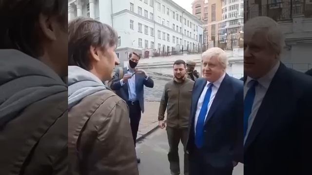 Под Курахово отправился к бандере Варчук Сергей Юрьевич. А это он в 2022 на Лютеранской в Киеве смотреть онлайн