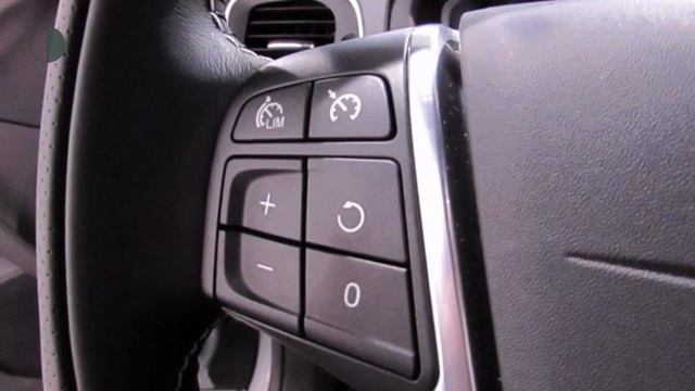 Volvo V40 T2 122PK NORDIC+ SPORT смотреть онлайн