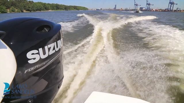 Barracuda 7 with Suzuki DF200APX смотреть онлайн