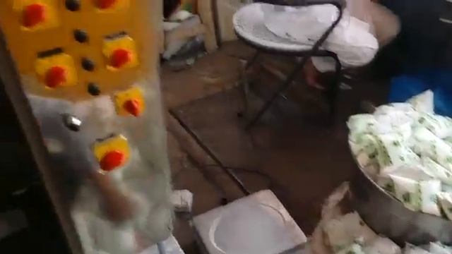 Milk packing machine with less investment || Mini dairies milk packing machine || Best milk machin смотреть онлайн