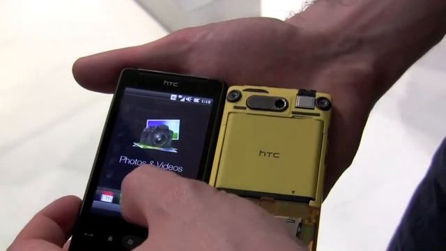 htc HD Mini @ insomnia gr смотреть онлайн