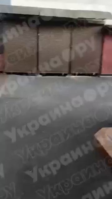 Могилизаторы Зеленского довели страну до ручки — людей там не осталось смотреть онлайн
