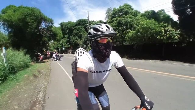 Bike Ride | Regina Rica | via Sampaloc Rd Tanay | on Bamboo Tandem Bike смотреть онлайн