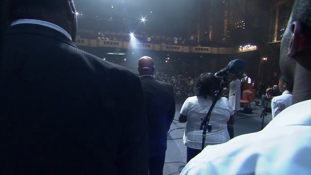 Shirley Caesar Live at The Palace Cathedral смотреть онлайн