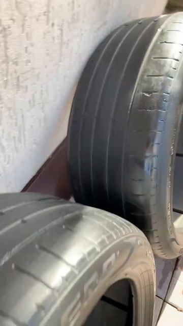 2 летние шины Pirelli P Zero 255/40/20 с шумоизоляцией. Состояние на фото и видео. Цена за 1 шину. смотреть онлайн
