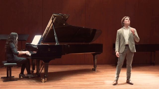 Hannes Nedele/Doriana Tchakarova - I bought me a cat von Aaron Copland (Live Aufnahme) смотреть онлайн