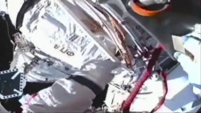 1часть. Работы в космосе от и до 16.02.2011 МКС.wmv смотреть онлайн