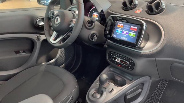 smart EQ fortwo смотреть онлайн