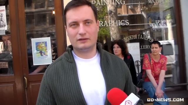 Рейдери атакують приміщення художньої галереї в Одесі смотреть онлайн