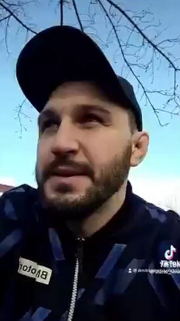 На украине женщины воспитаны по другому, там балом правят деньги. Уехав за границу украинки изменяют смотреть онлайн