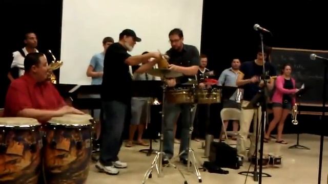 Poncho Sanchez with Salsa del Rio - Prestame Tu Corazon смотреть онлайн