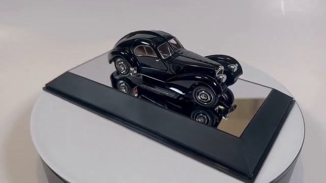 Auto Art Bugatti Type 57SC Atlantic смотреть онлайн