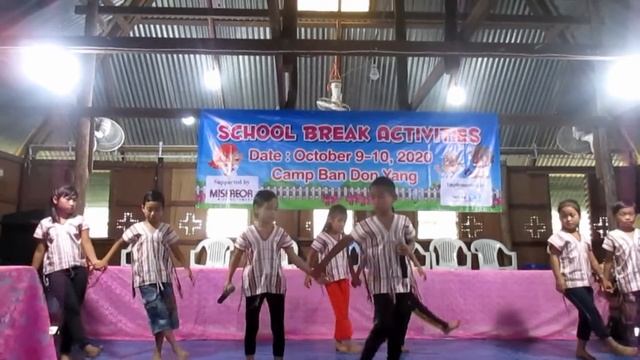 #School Break Activities ( Action Song Contest), Pau Klo Doh Church's Children. смотреть онлайн