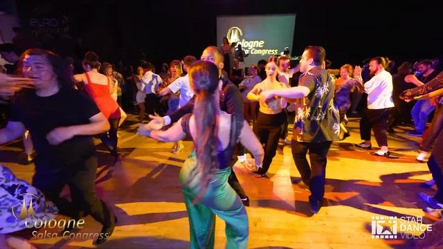 Guilherme Coulibaly & Myrto Misyri ~ social dancing @ Cologne Salsa Congress 2023 смотреть онлайн